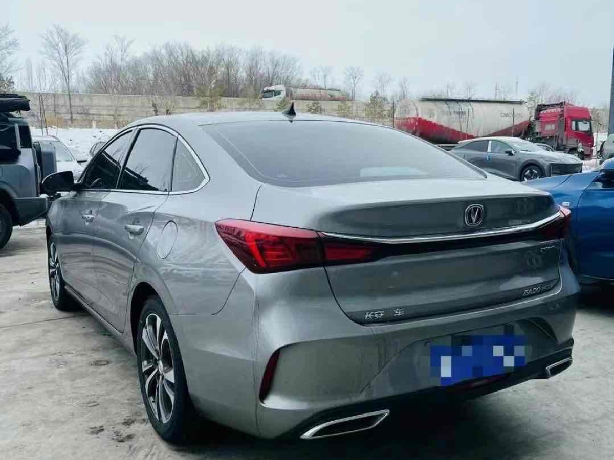 長(zhǎng)安 逸動(dòng)  2020款 PLUS 藍(lán)鯨NE 1.4T GDI DCT旗艦型圖片