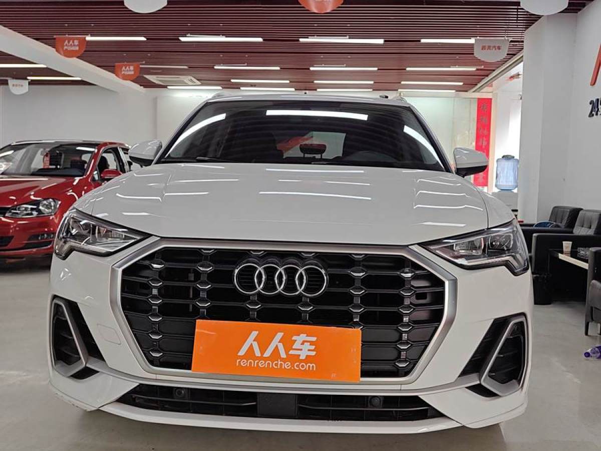 奧迪 奧迪Q3  2022款 35 TFSI 進(jìn)取動(dòng)感型圖片