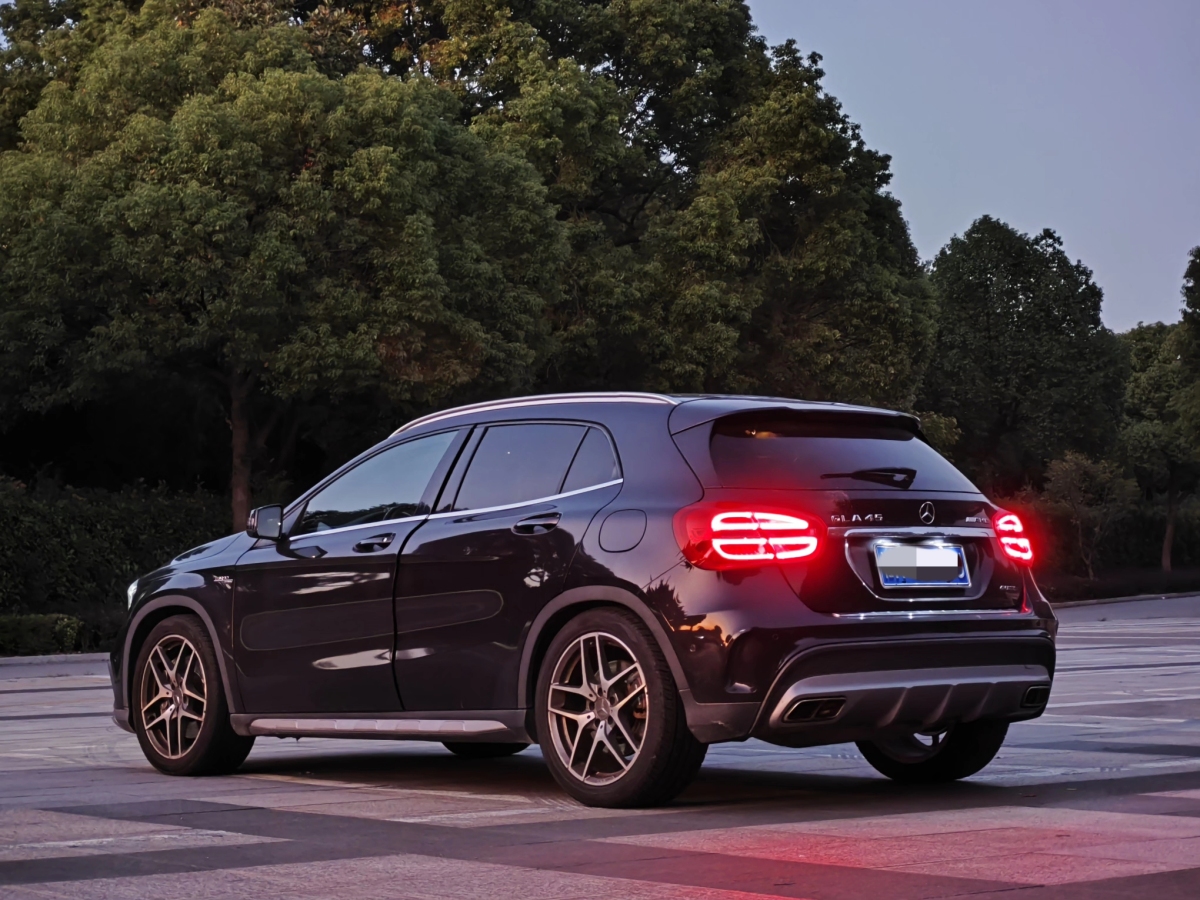 奔馳 奔馳GLA AMG  2015款 AMG GLA 45 4MATIC圖片