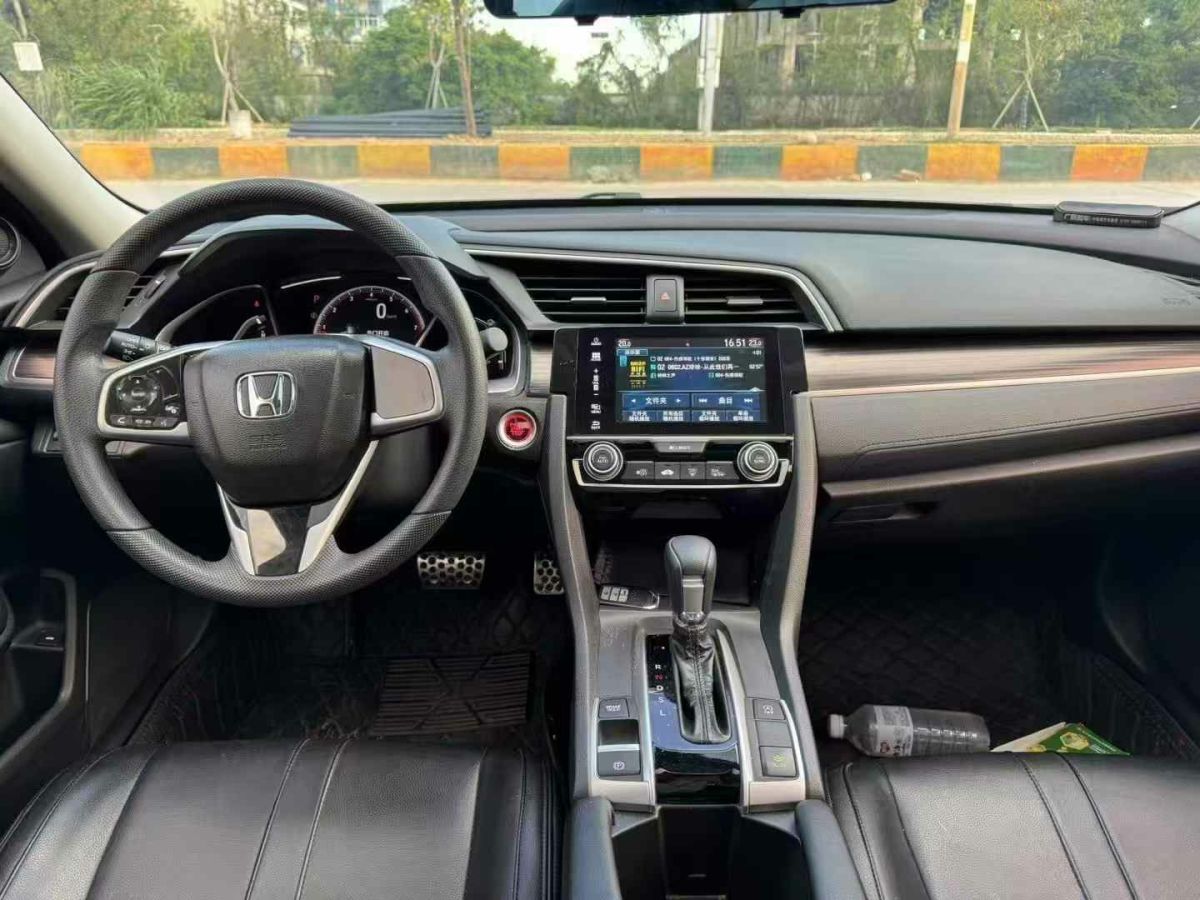本田 思域  2021款 HATCHBACK 220TURBO CVT新銳控圖片