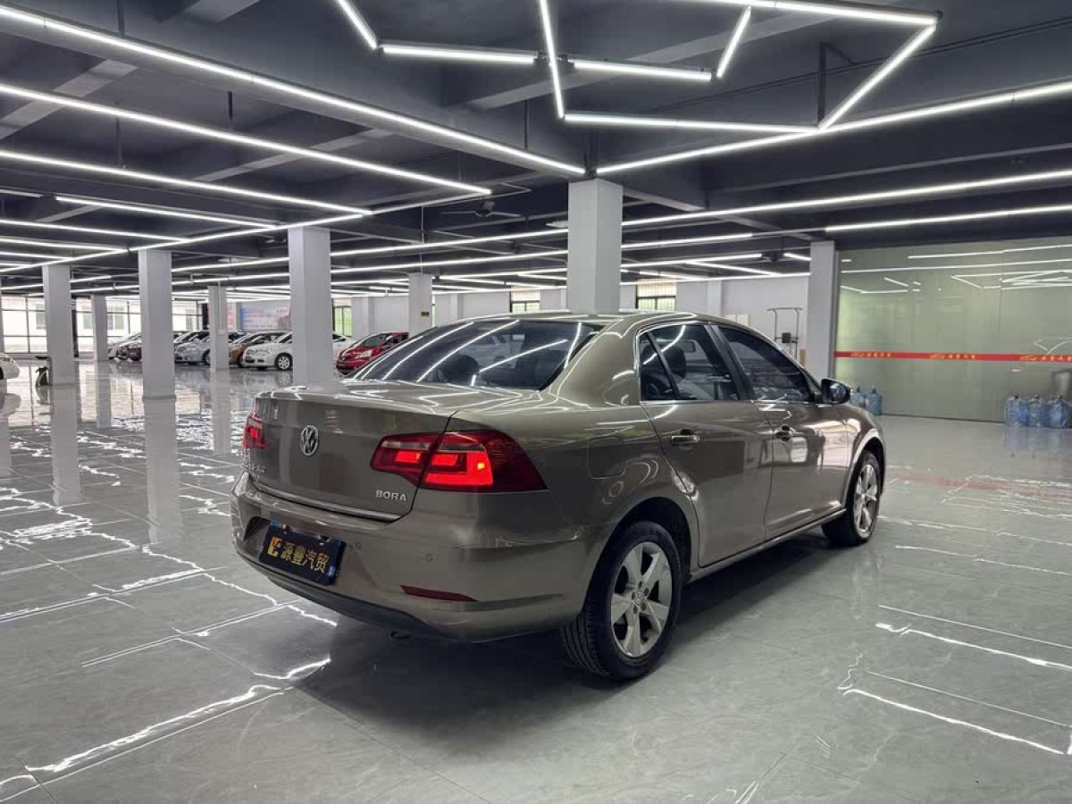 大眾 寶來(lái)  2014款 1.6L 自動(dòng)舒適型圖片