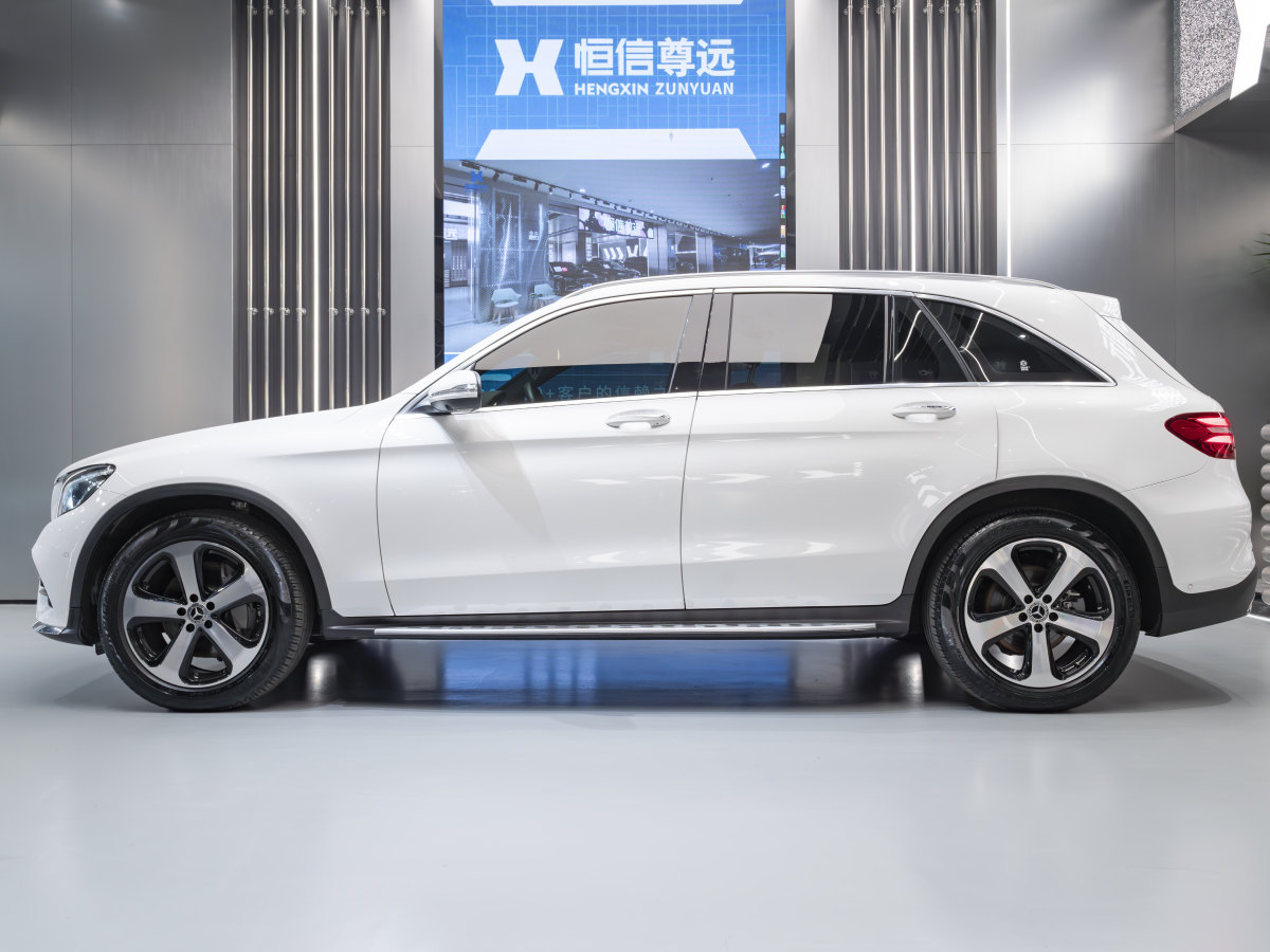 奔馳 奔馳GLC  2019款 改款 GLC 260 L 4MATIC 豪華型圖片