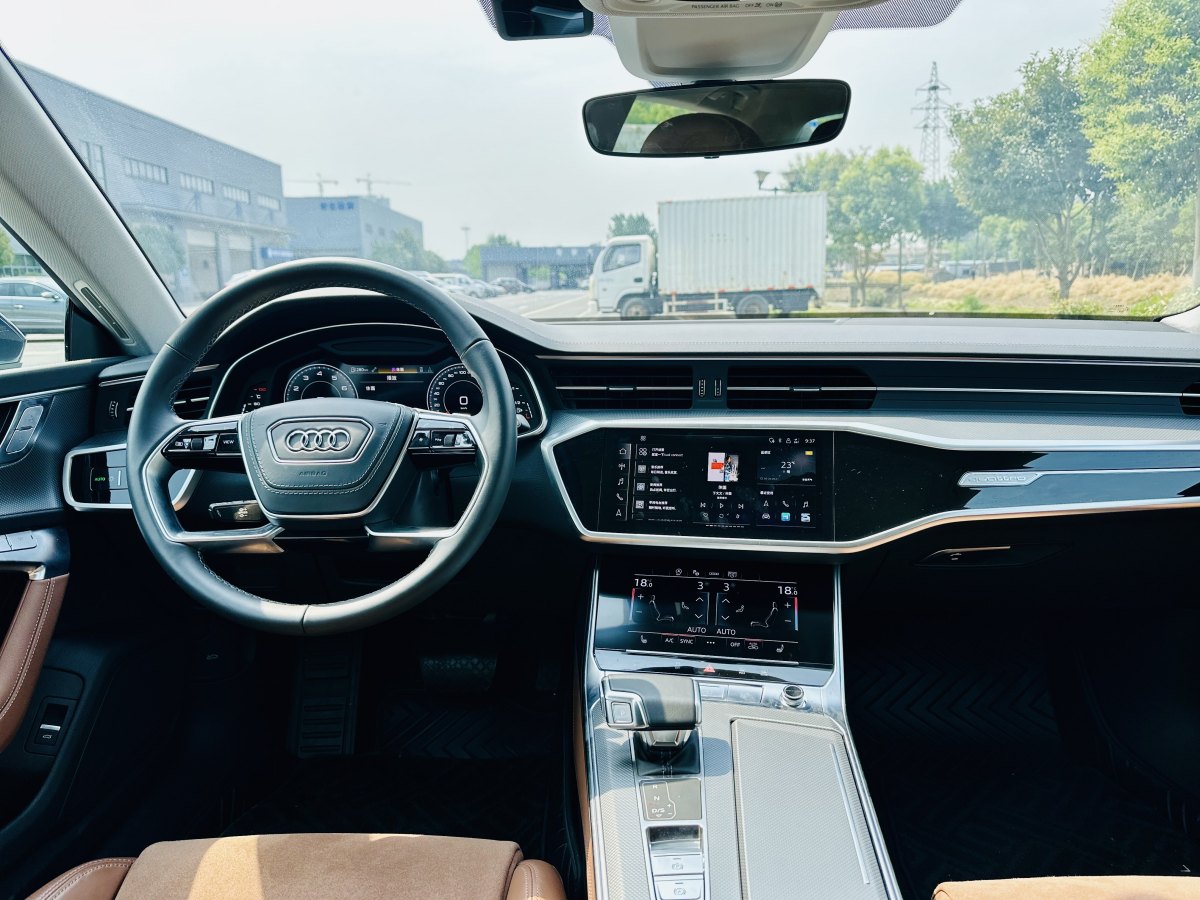 奧迪 奧迪A7L  2024款 45 TFSI quattro 奢享型圖片