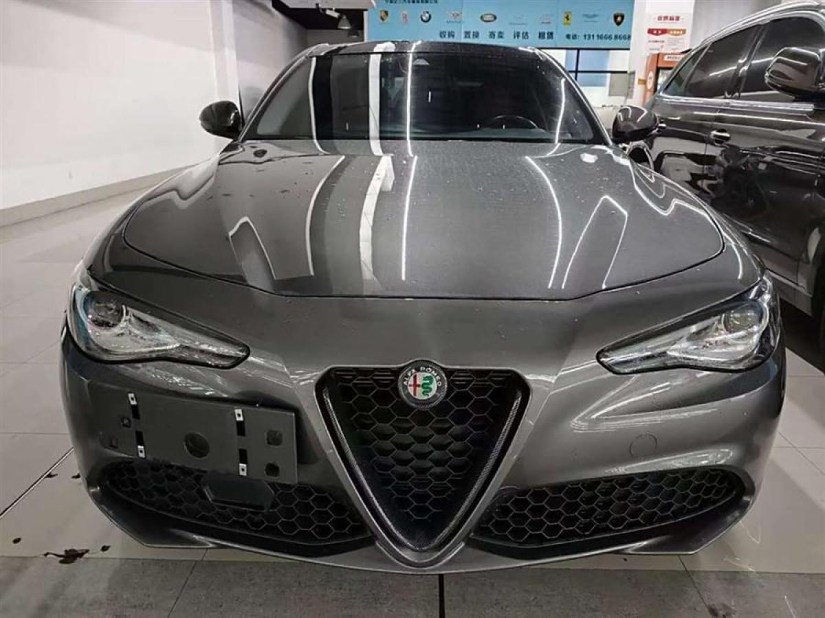 阿爾法·羅密歐 Giulia  2019款  2.0T 280HP 豪華版圖片