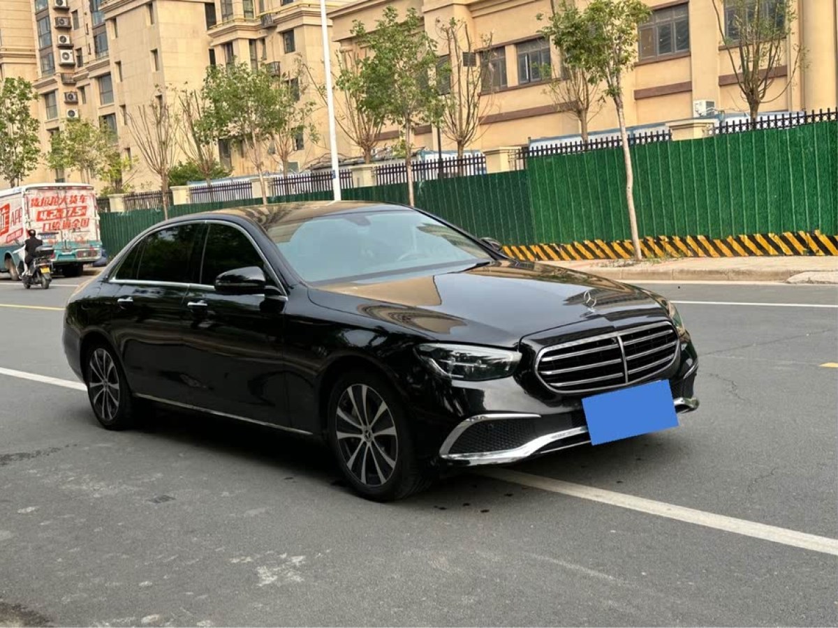 奔馳 奔馳E級新能源  2023款 E 350 e L 插電式混合動力轎車圖片