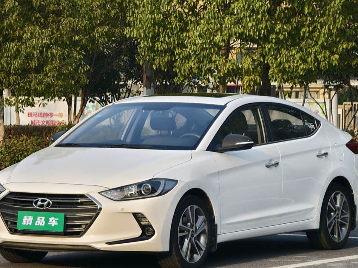 2016年6月現(xiàn)代 領(lǐng)動  2016款 1.6L 自動智炫?豪華型