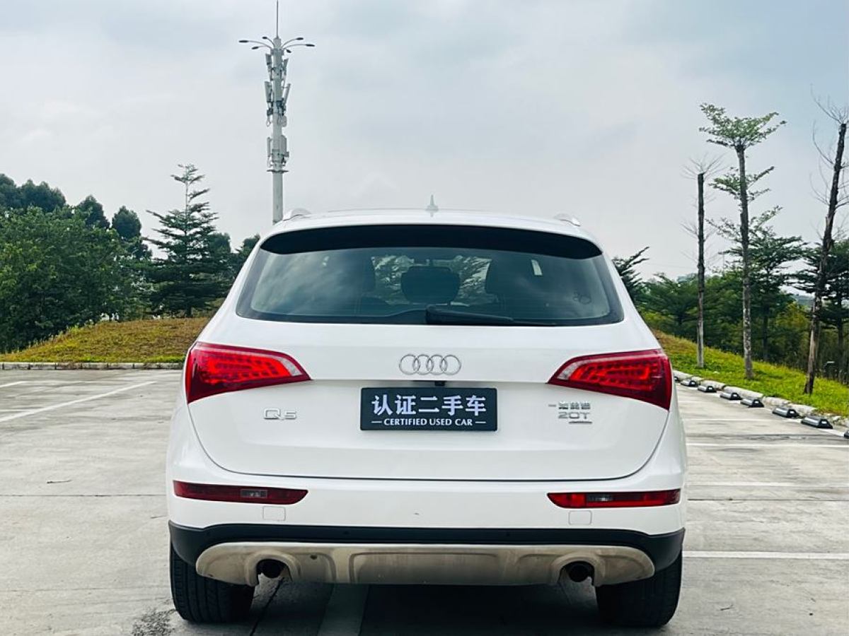 2013年5月奧迪 奧迪Q5  2012款 2.0TFSI 進取型