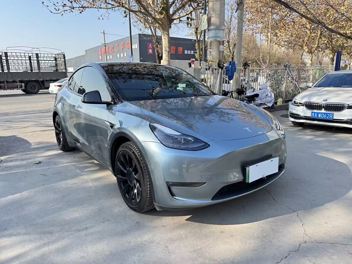 特斯拉 Model 3  2022款 后輪驅(qū)動(dòng)版圖片