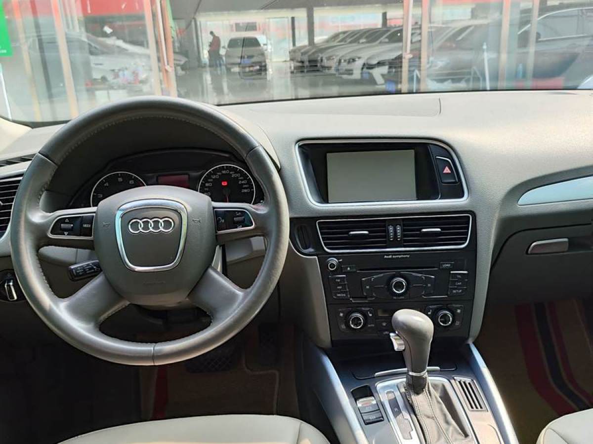 奧迪 奧迪Q5  2012款 2.0TFSI 動感型圖片