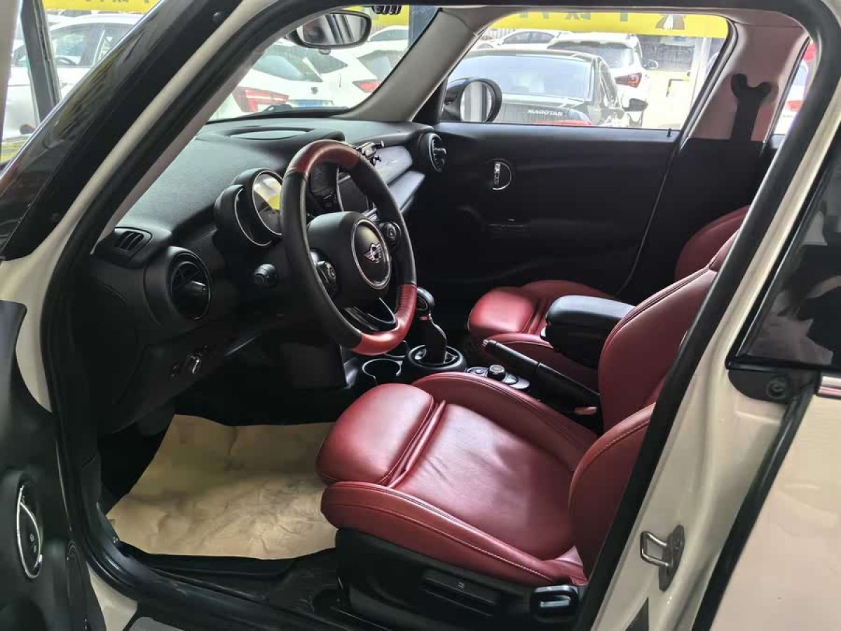MINI MINI  2018款 1.5T COOPER 色彩紀念版 五門版圖片