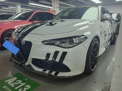 2017年6月 阿爾法·羅密歐 Giulia 2.0T 280HP 豪華運動版圖片