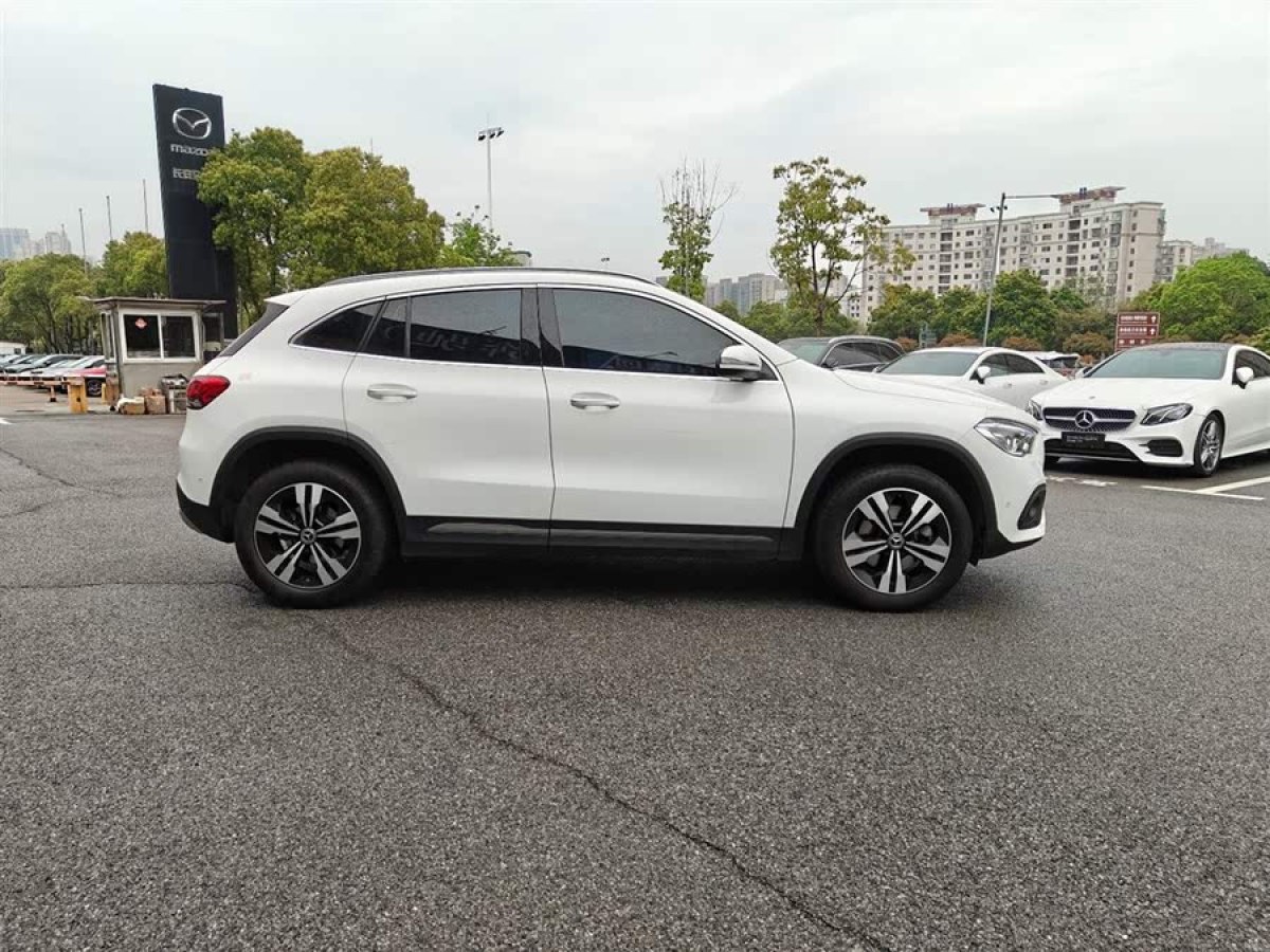 奔馳 奔馳GLA  2020款 GLA 200圖片