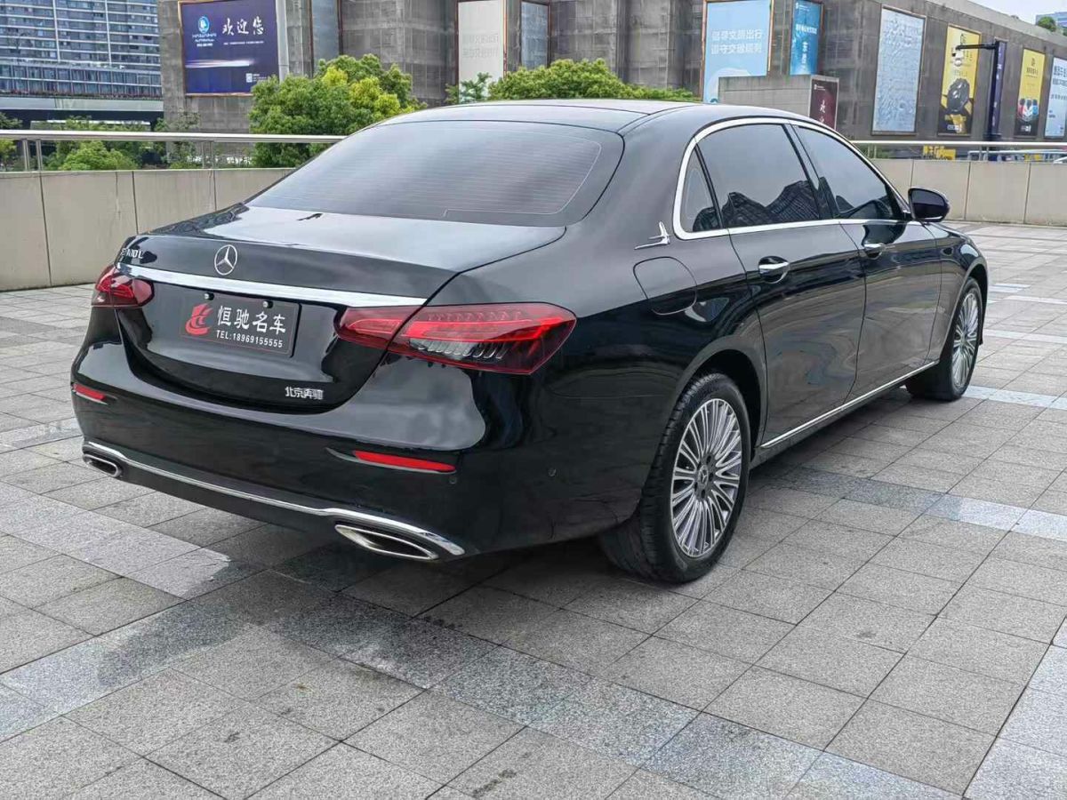 奔馳 奔馳E級(jí)  2022款 E 300 L 豪華型圖片