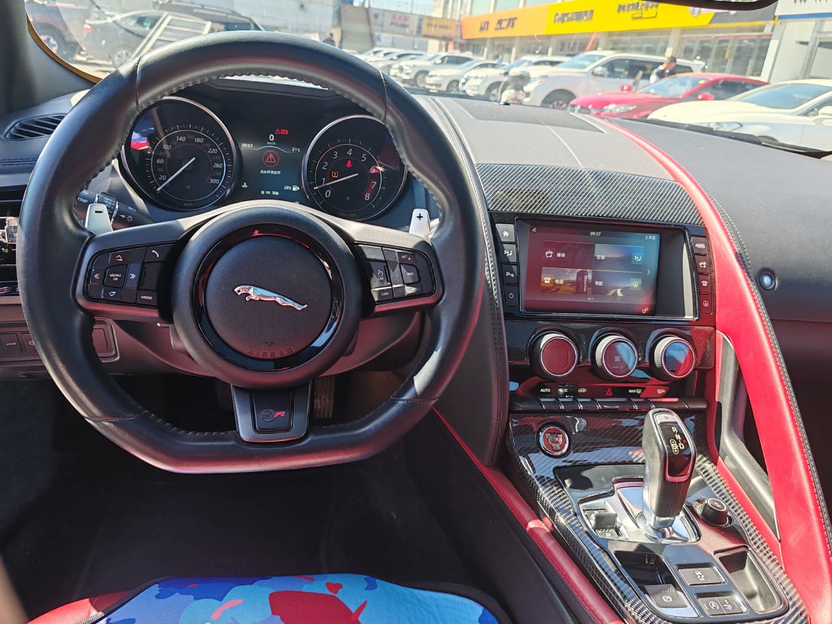 捷豹 F-TYPE  2016款 3.0T 硬頂版圖片