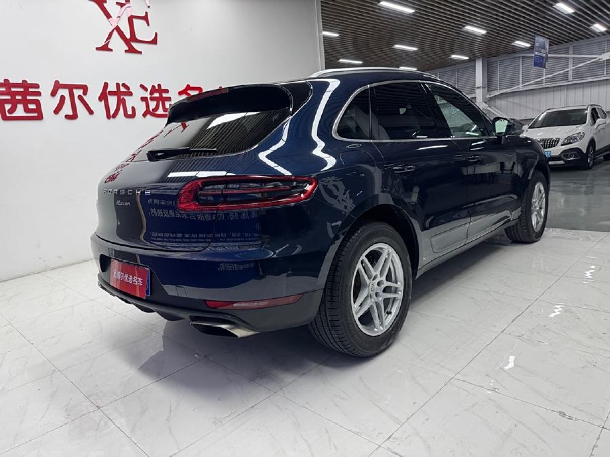 保時(shí)捷 Macan  2017款 Macan 2.0T圖片