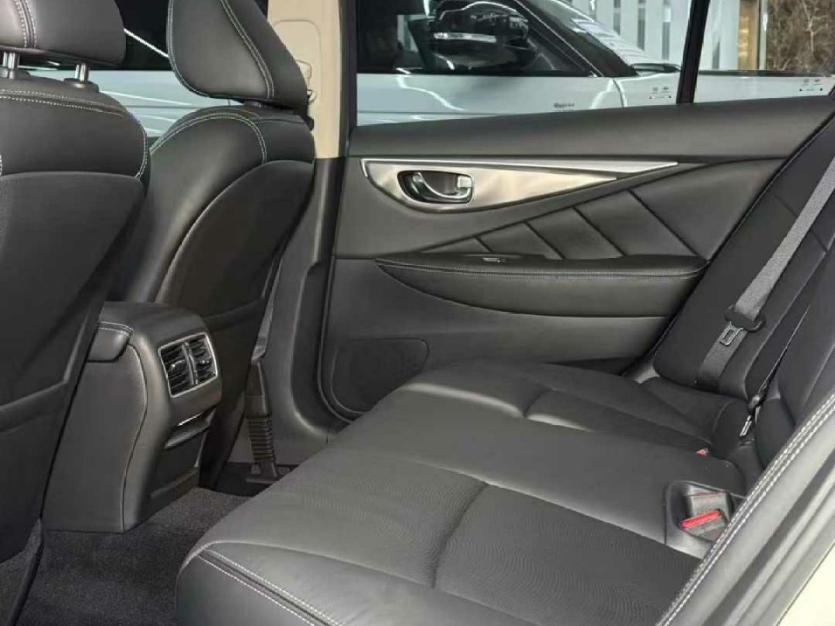 英菲尼迪 Q50  2017款 3.5L Hybrid圖片