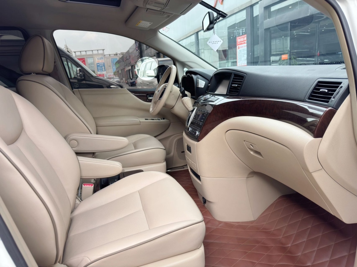 日產(chǎn) 貴士  2015款 3.5L SL圖片