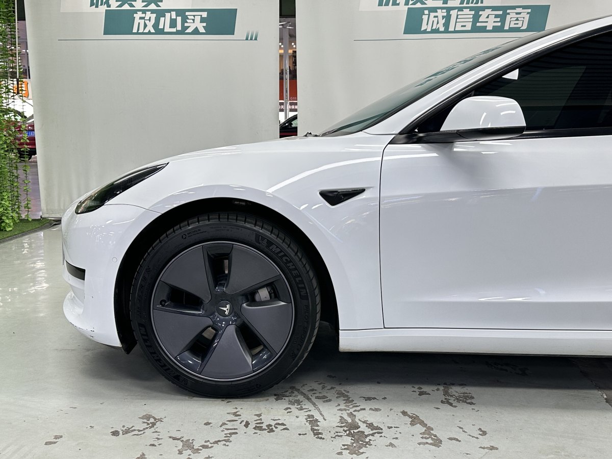 特斯拉 Model Y  2022款 改款 后輪驅(qū)動版圖片