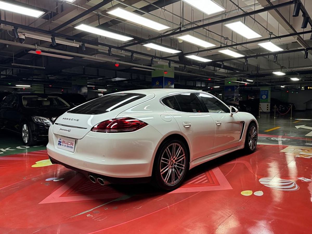 保時(shí)捷 Panamera  2010款 Panamera 4S 4.8L圖片