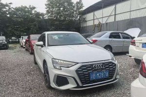 奧迪A3 奧迪 A3L Limousine 35 TFSI 時(shí)尚致雅型