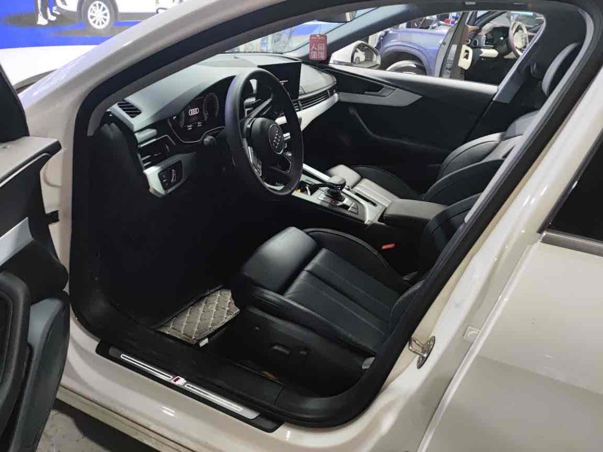 奧迪 奧迪A4L  2022款 40 TFSI 豪華動感型圖片