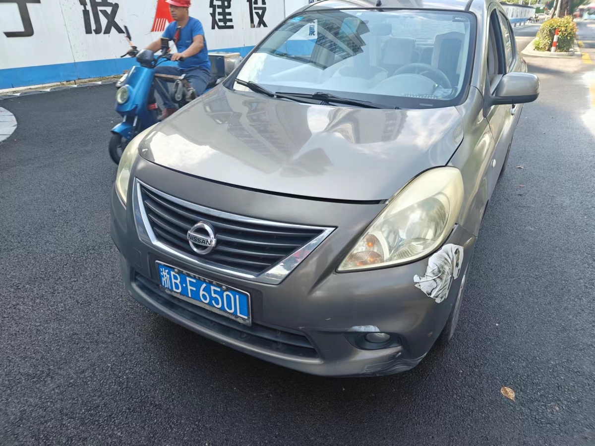 日產(chǎn) 陽(yáng)光  2015款 1.5XE CVT舒適版圖片