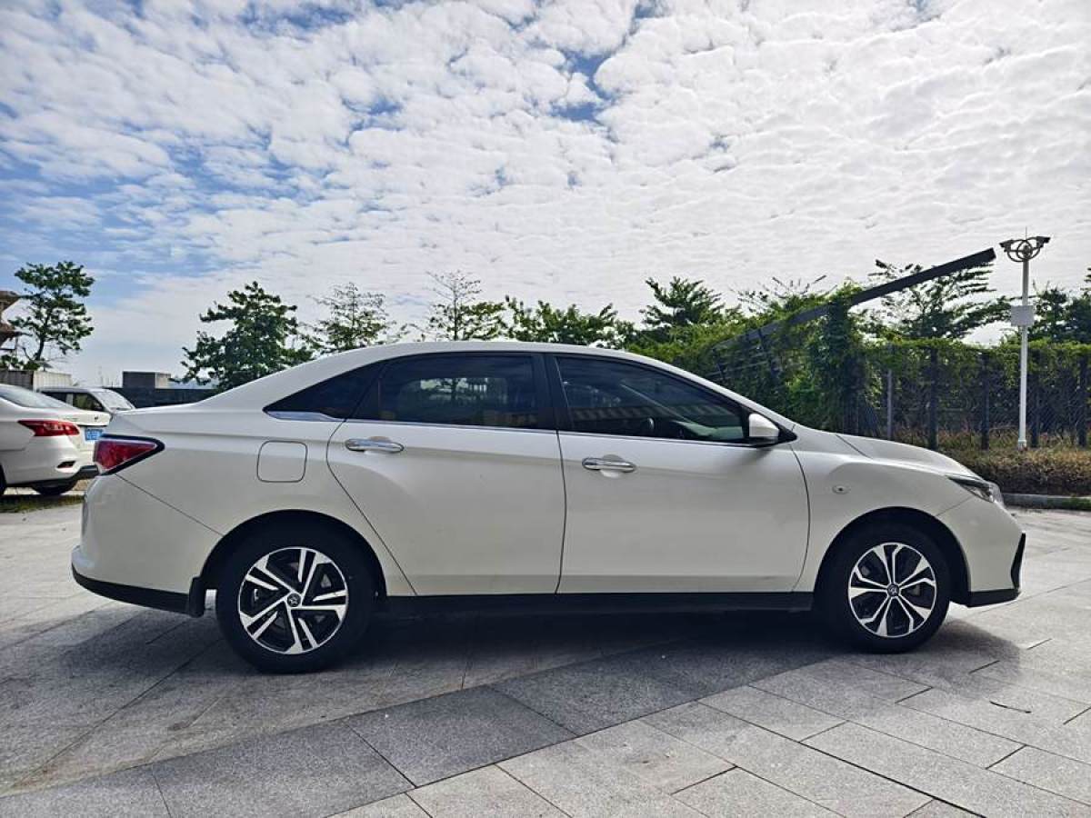 啟辰 D60EV  2020款 標準續(xù)航智行版圖片