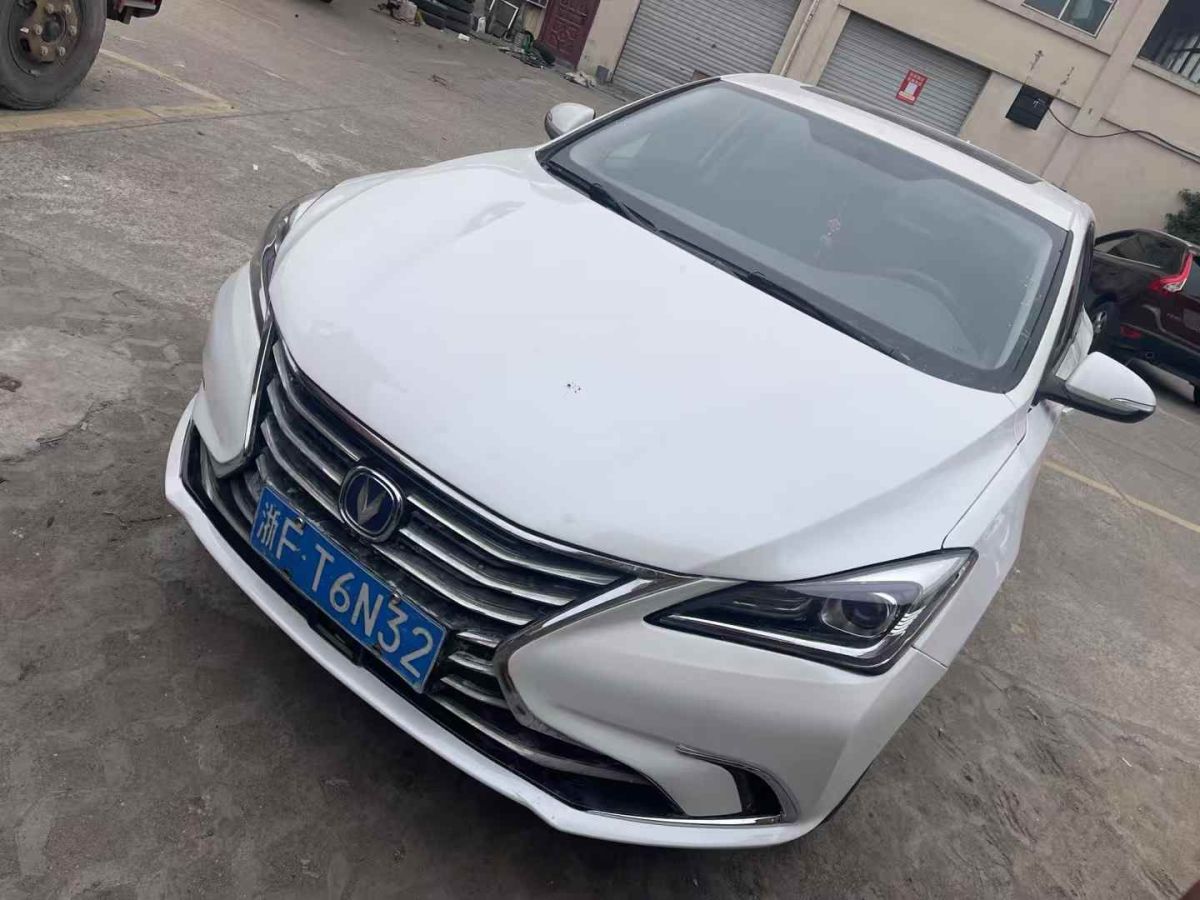 長安 CS15  2019款 1.5L 自動(dòng)進(jìn)取型圖片