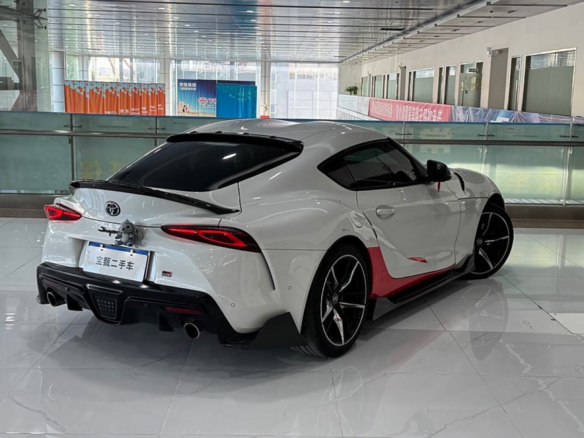 豐田 SUPRA  2021款 GR SUPRA 2.0T 標(biāo)準(zhǔn)型圖片