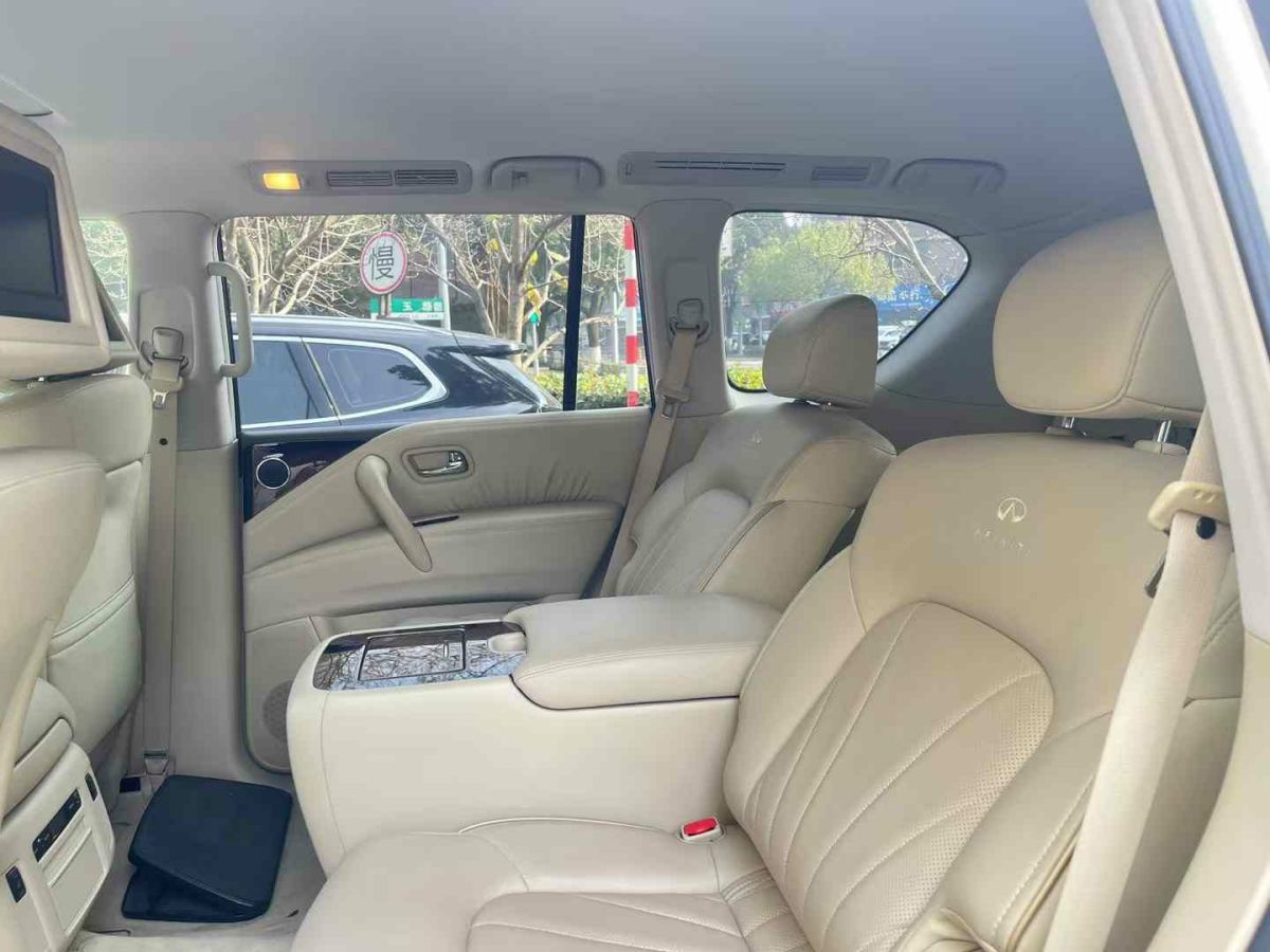 英菲尼迪 QX  2011款 QX56圖片