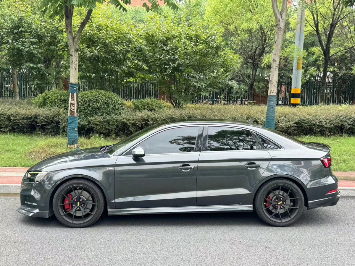 奧迪 奧迪S3  2019款 S3 2.0T Limousine圖片