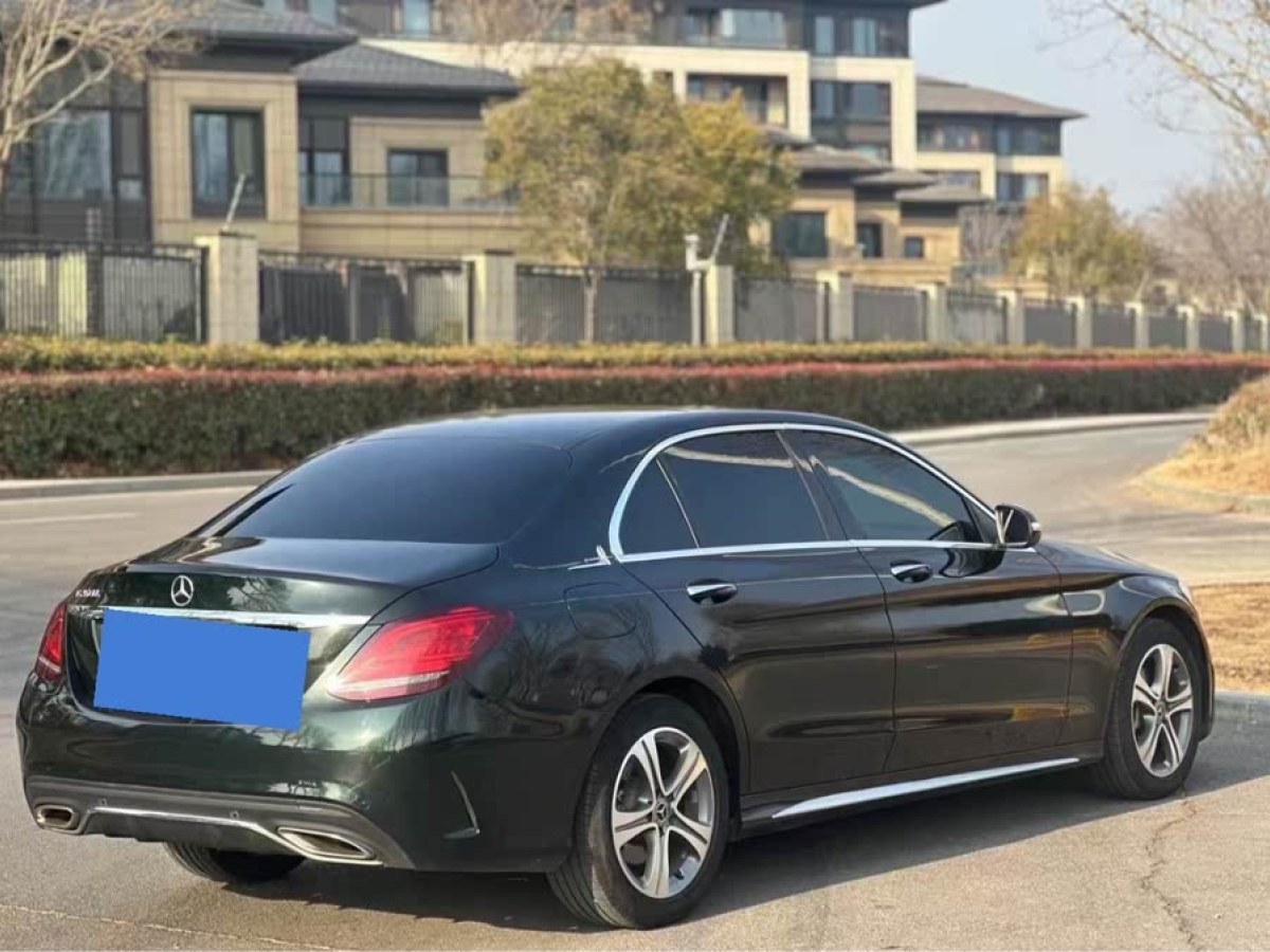 奔馳 奔馳C級(jí)  2019款 改款 C 260 L 運(yùn)動(dòng)版圖片