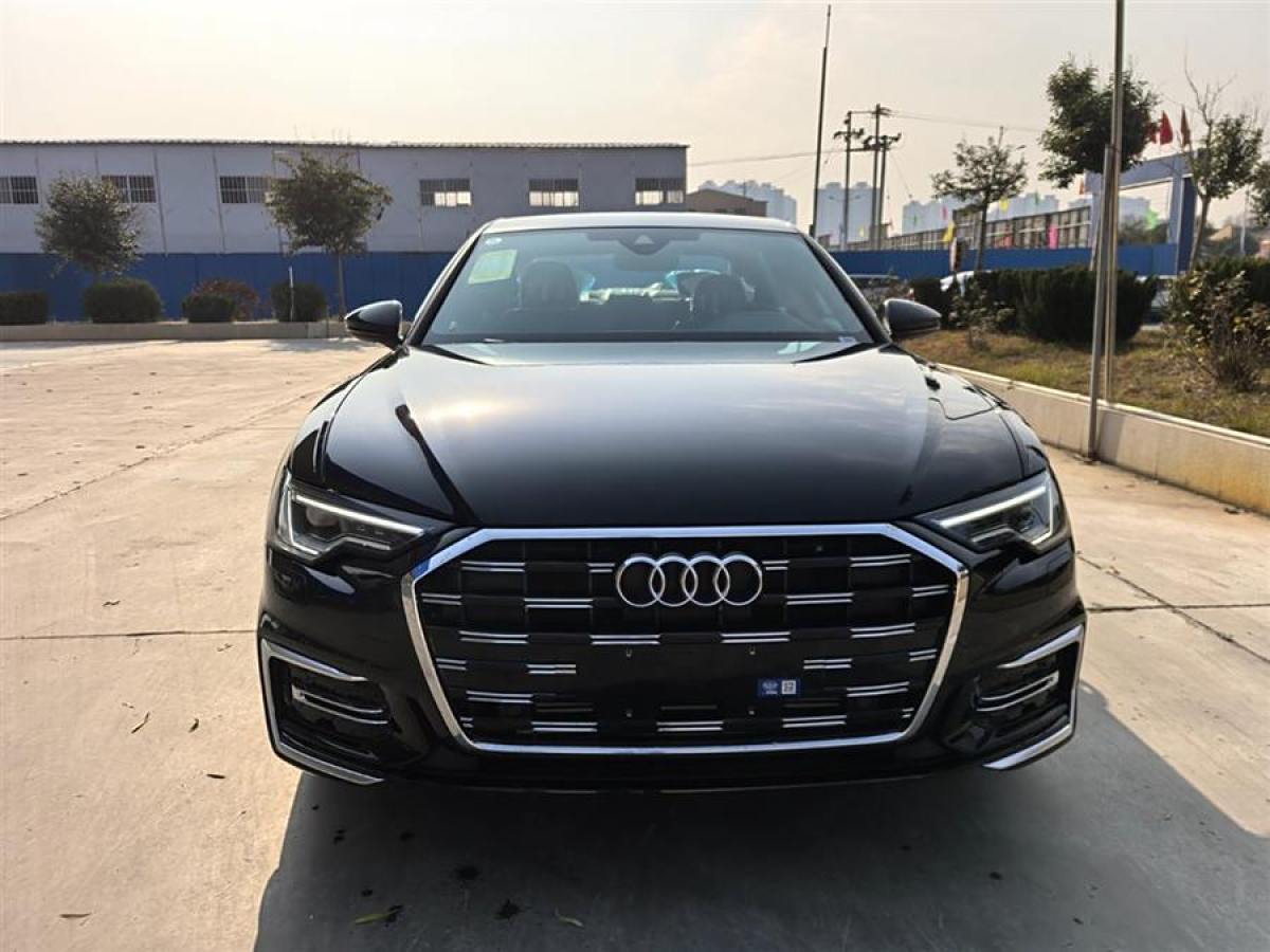 奧迪 奧迪A6L  2025款 40 TFSI 豪華動感型圖片