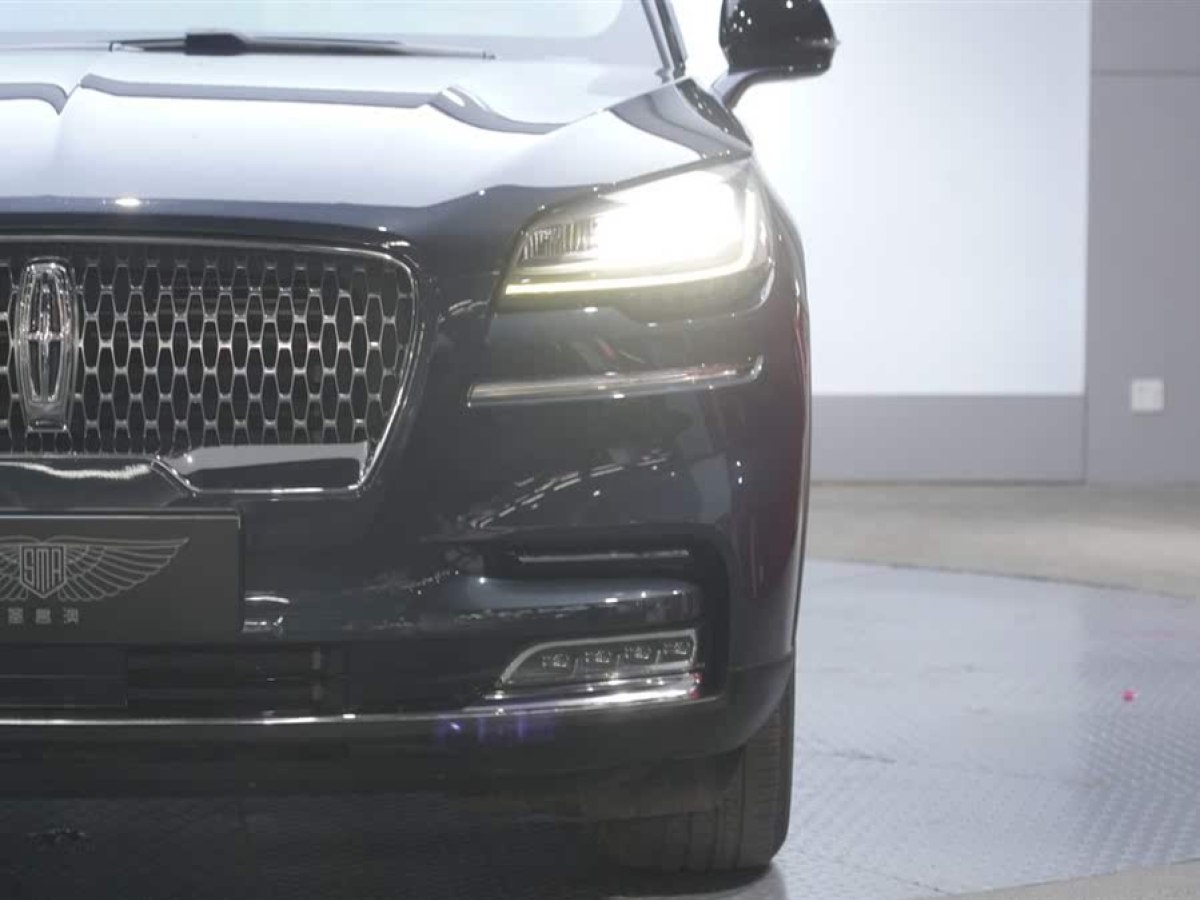 林肯 飛行家  2021款 3.0T V6 四驅(qū)尊享版圖片