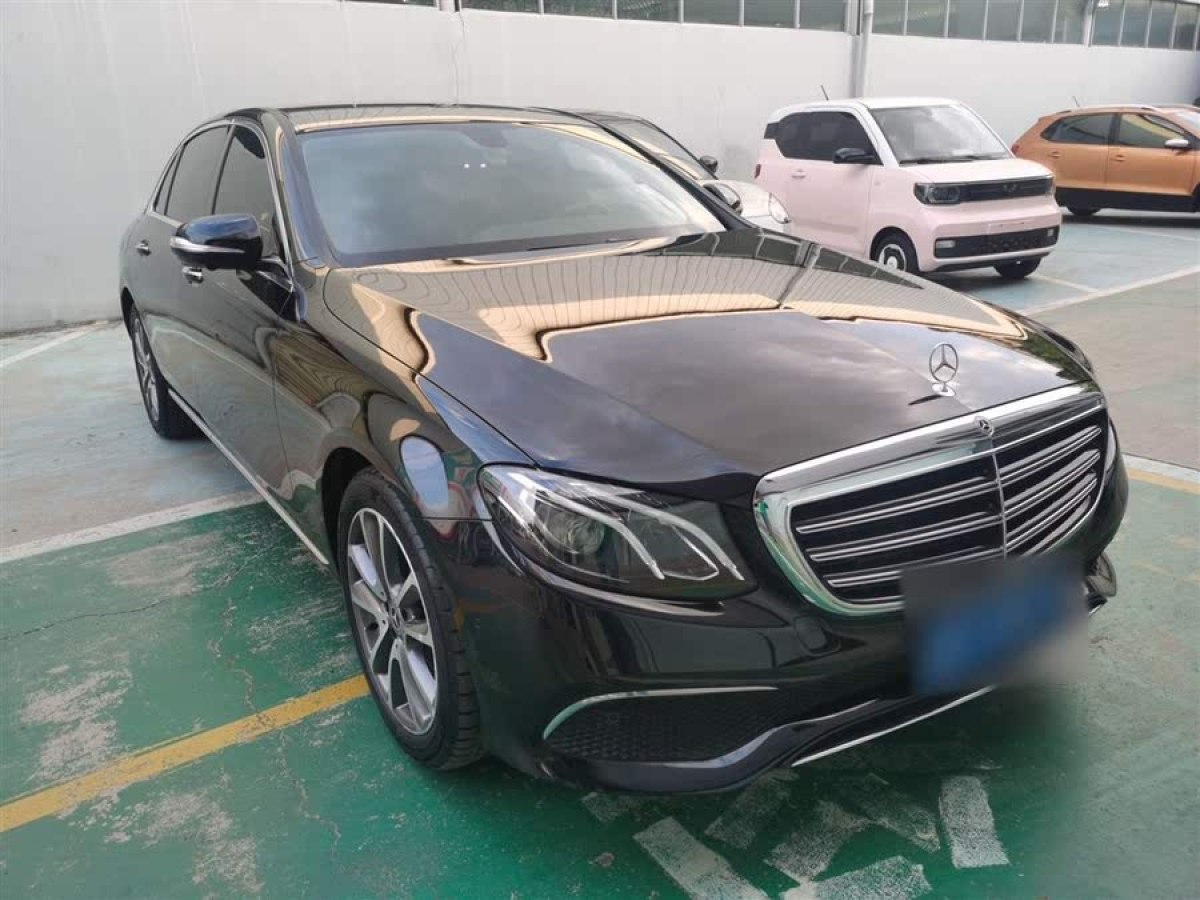 奔馳 奔馳E級(jí)  2018款 改款 E 300 L 豪華型圖片