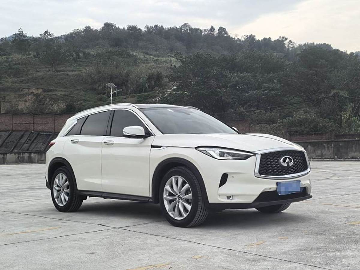 英菲尼迪 QX50  2018款 2.0T 四驅(qū)菁英版圖片