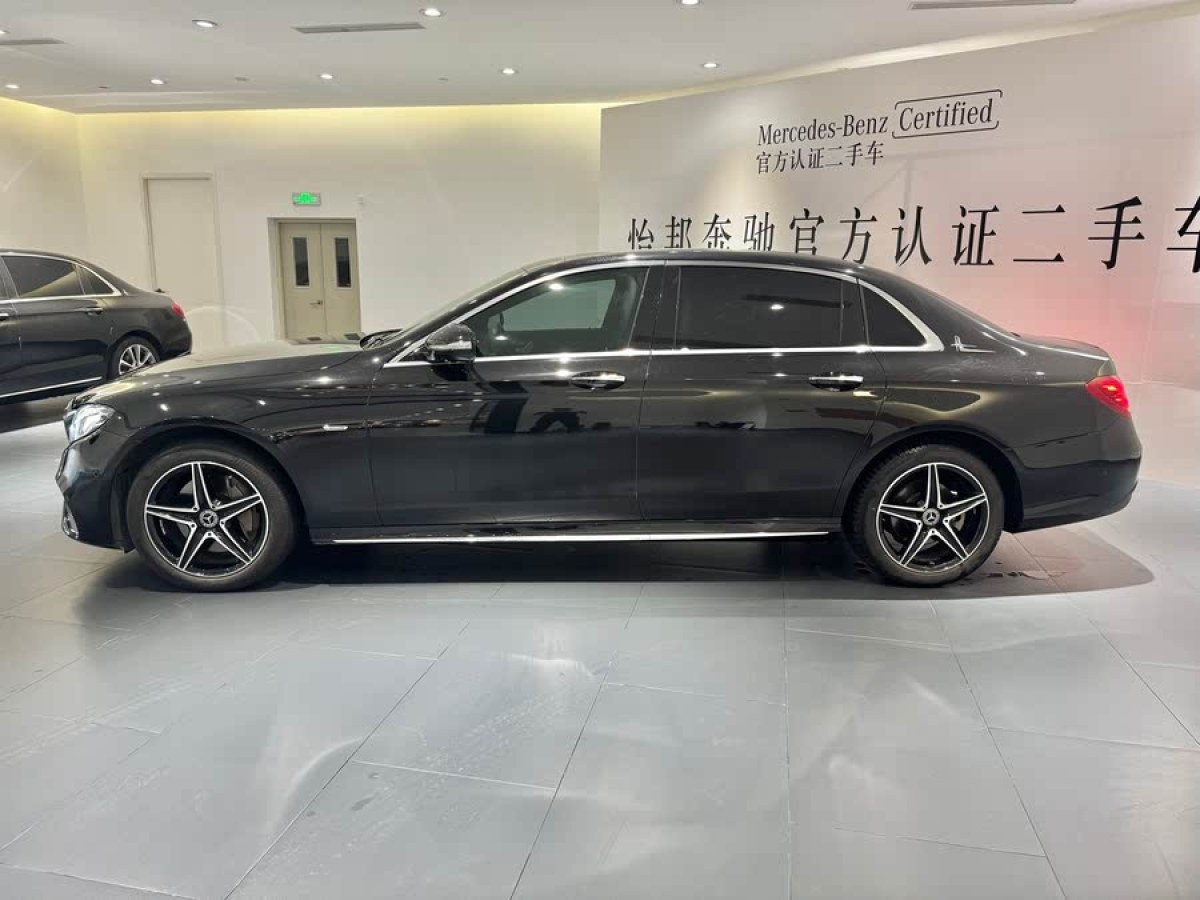 奔馳 奔馳E級  2020款 改款 E 300 L 運動殊享版圖片