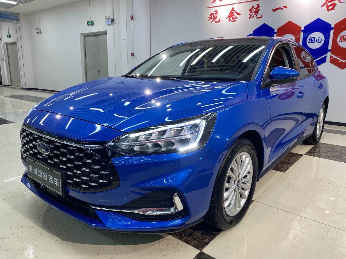 福特 ?？怂? 2021款 三廂 EcoBoost 180 自動鋒潮型圖片