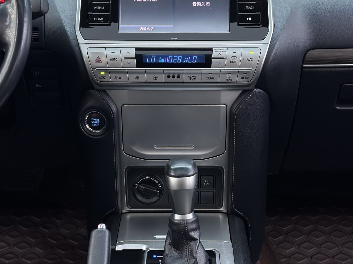 2020年1月丰田 普拉多  2019款 3.5L 自动TX-L尊享版后挂备胎