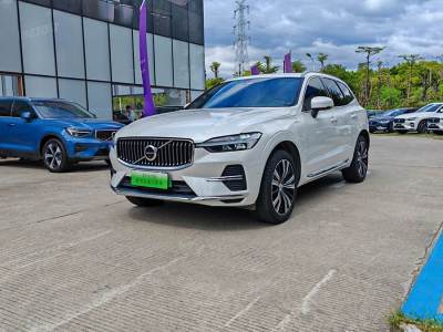 2022年1月 沃爾沃 XC60新能源 T8 插電混動 長續(xù)航四驅(qū)智遠(yuǎn)豪華版圖片