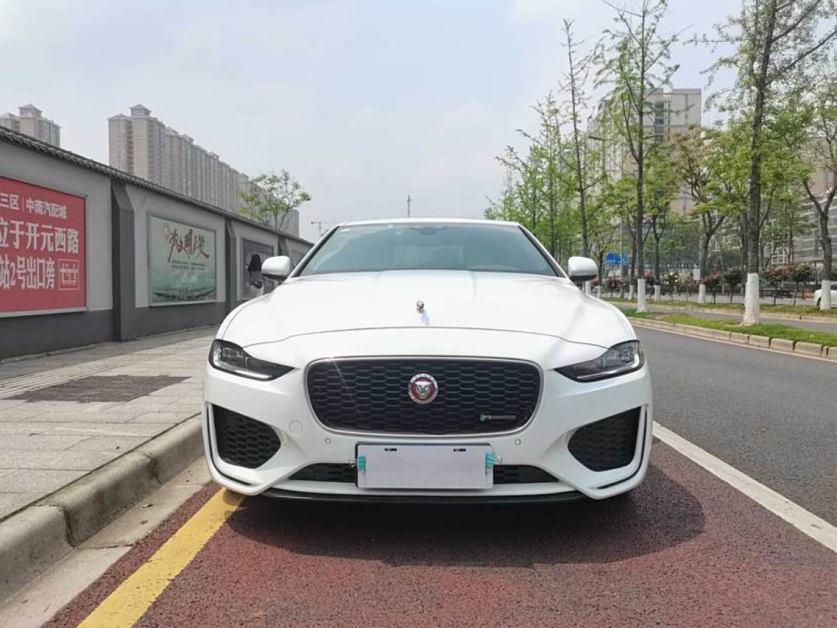 捷豹 XEL  2020款 2.0T 200PS R-DYNAMIC S進(jìn)取運(yùn)動(dòng)版圖片