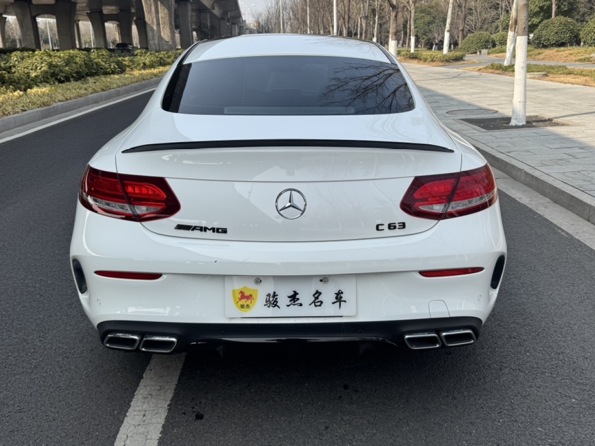 奔馳 奔馳C級(jí)AMG  2016款 AMG C 63 Coupe圖片