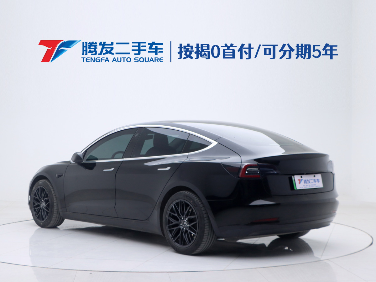 特斯拉 Model 3  2019款 標(biāo)準(zhǔn)續(xù)航后驅(qū)升級版圖片