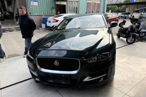 XE 捷豹 2.0T 240PS R-Sport