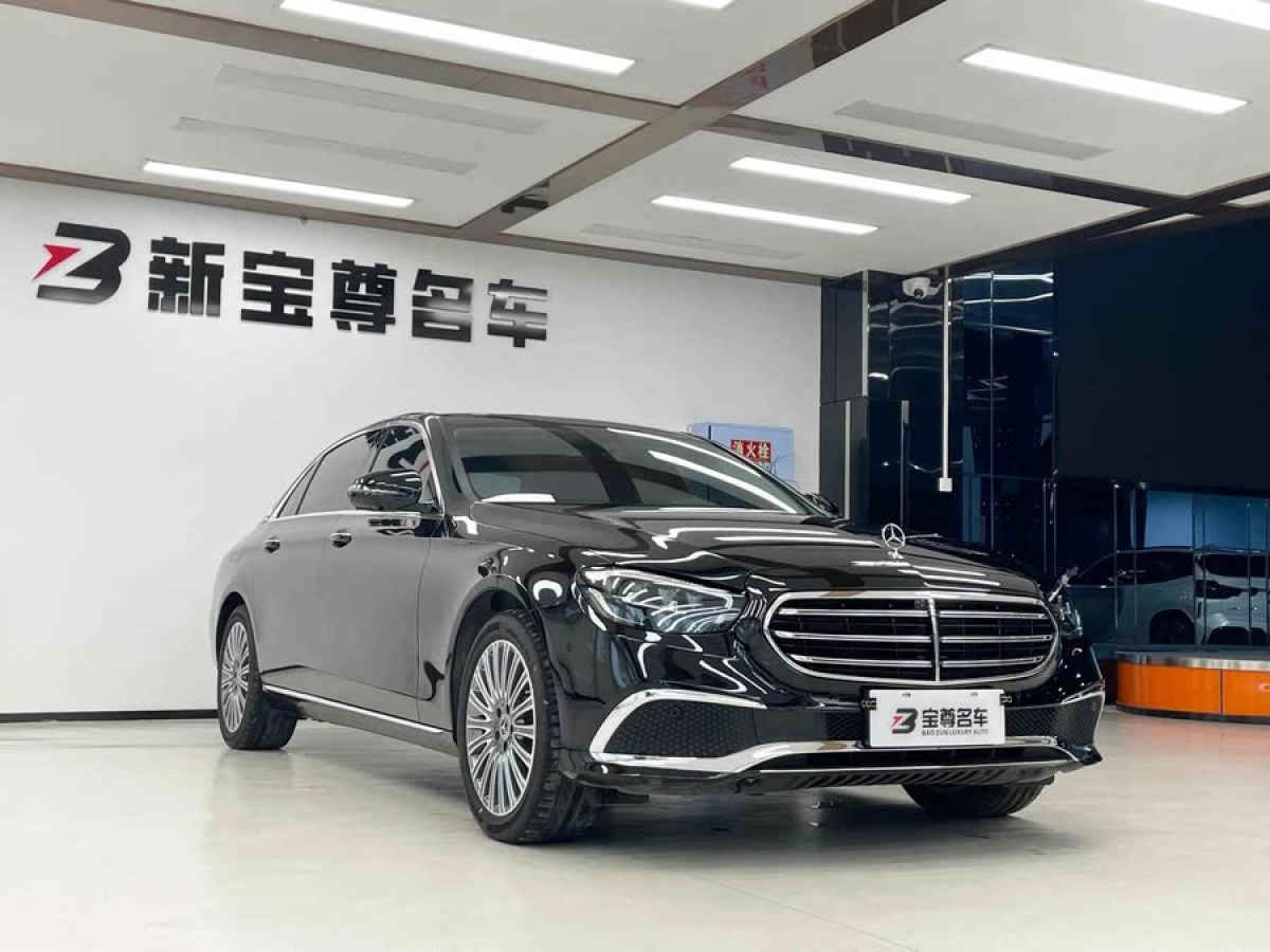 奔馳 奔馳E級  2023款 改款 E 300 L 運動時尚型圖片