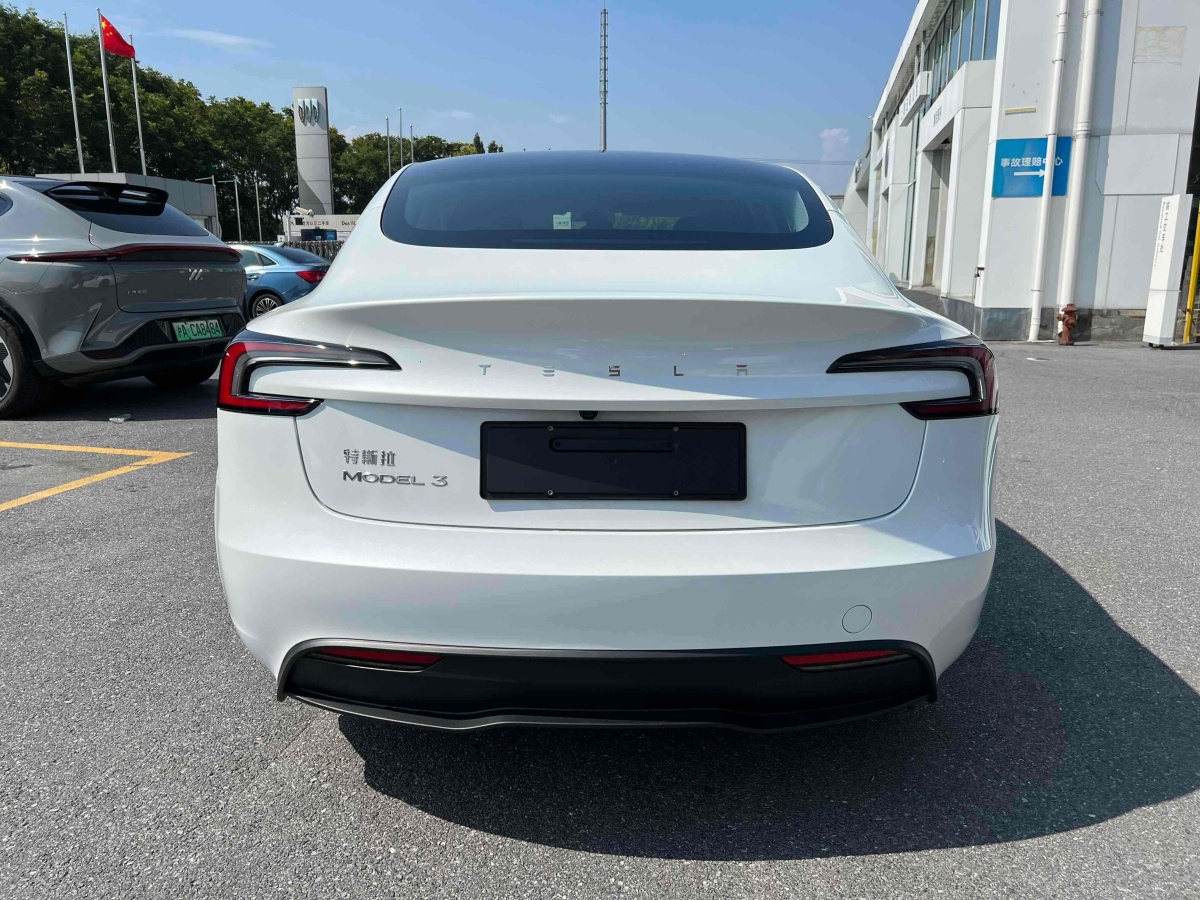 特斯拉 Model Y  2023款 煥新版 后輪驅(qū)動圖片