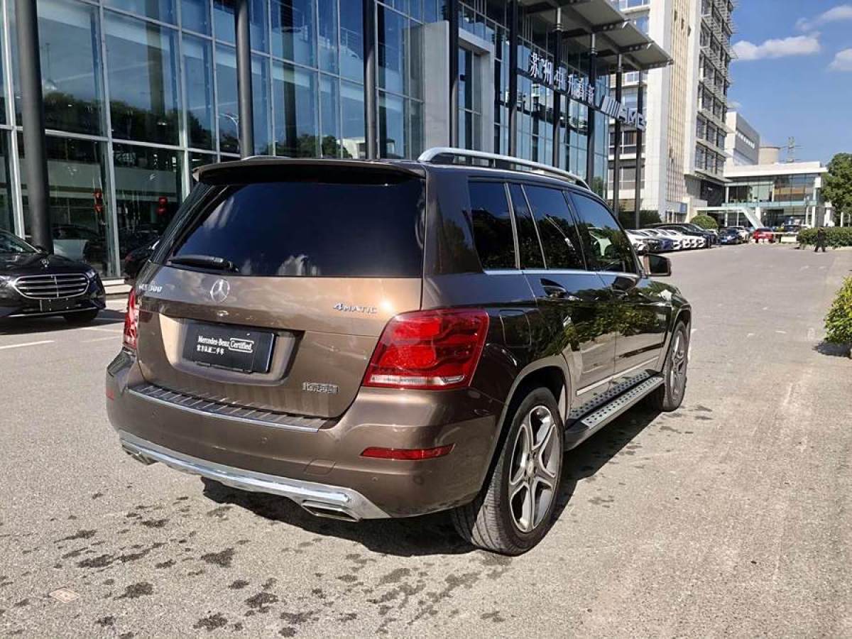 奔馳 奔馳GLK級  2015款 GLK 300 4MATIC 時尚型 極致版圖片