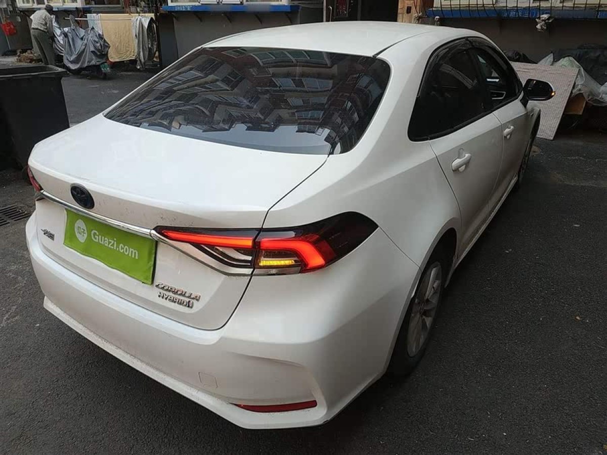 豐田 卡羅拉  2021款 雙擎 1.8L E-CVT精英版圖片