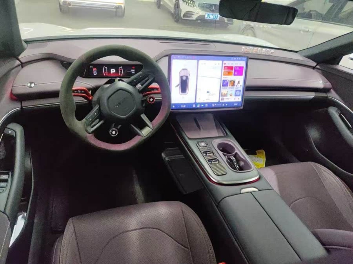 小米 小米SU7  2024款 700km 后驅長續(xù)航智駕版圖片