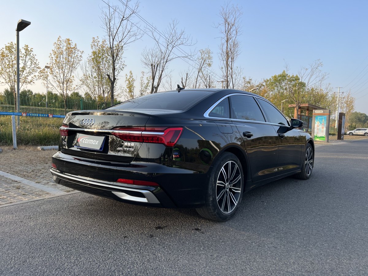 奧迪 奧迪A6L  2024款 45 TFSI 臻選致雅型圖片